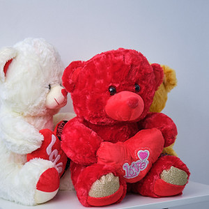 Ursulet de plus Twinkle, cu inimioara, inaltime 37 cm, Rosu
