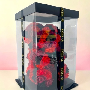 Ursulet floral Triple Color din trandafiri spuma, rosu negru, 25 cm, in cutie transparenta eleganta - Img 3