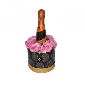 Velve Golden Pink Gift, Aranjament floral in cutie rotunda trandafiri de sapun si Prosecco