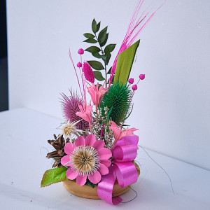Aranjament floral in ghiveci, din flori uscate, roz, 27cm