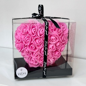 Aranjament floral tip Inima, cu trandafiri din spuma, realizat hand-made, in cutie cadou, Roz, 15 cm