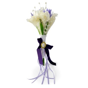 Buchet mireasa elegant Lavender Touch cu lalele albe artificiale, lagurus lila si perle - Img 3