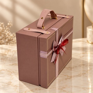 Cutie pentru cadou tip valiza Rose Elegance cu maner si fundita, roz prafuit, 27 x 21 x 11 cm - Img 5