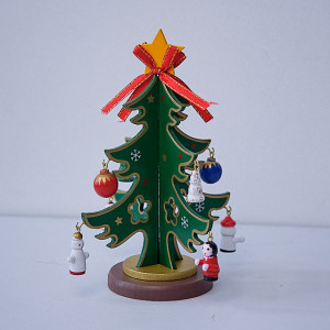 Decoratiune de Craciun, bradut si globulete in miniatura, verde - 13 x 6.5cm
