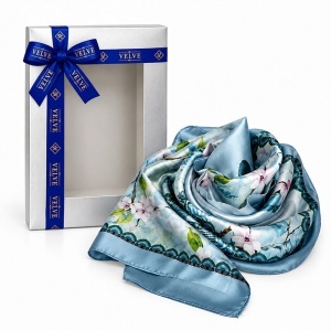 Esarfa premium dama cu imprimeu floral delicat, 70 x 70 cm, Bleu - Img 4