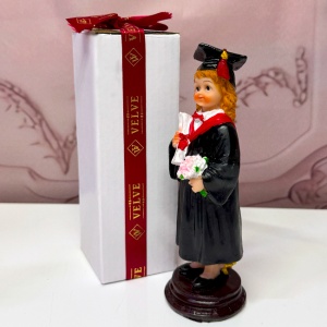 Figurina din rasina, absolventa cu buchet, 17 cm - Img 3