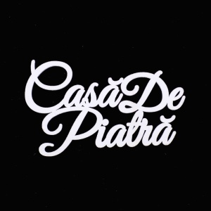 Ornament Decorativ din lemn "Casa De Piatra!"