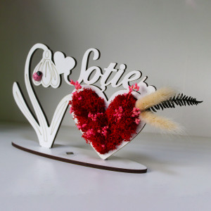 Ornament din lemn Draw Me, ce poate fi personalizat cromatic, cu tematica individuala (Sotie), licheni stabilizati si imortele, Crem2
