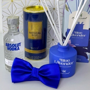Pachet Blue Elegance pentru barbati, cu parfum Imperial Blue, Absolut Vodka 200ml, difuzor Blue Lavender si papion, in punga cadou - Img 2