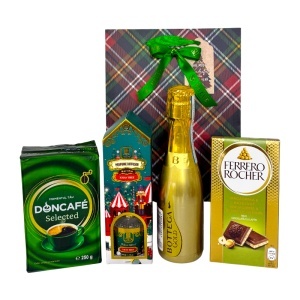 Pachet Christmas Delight, cafea Doncafe Selected, praline Ferrero Rocher, Bottega Gold 200 ml si odorizant de camera, in punga cadou