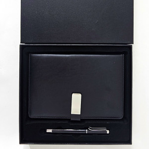 Set Gentleman cu 2 accesorii, agenda 21 cm si pix, Negru - Img 3