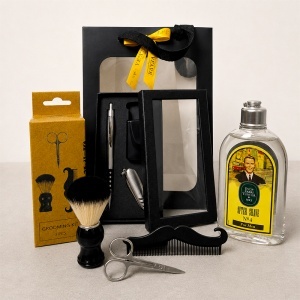 Set premium pentru barbierit Gentleman cu lotiune aftershave Eyüp Sabri Tuncer No. 4, kit complet de barbierit si set accesorii metalice, in punga eleganta - Img 3