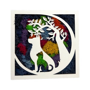 Tablou decorativ cu licheni stabilizați, siluete de pisici și Copacul Vieții, 20x20 cm, Multicolor - Img 2