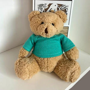 Ursulet de plus Velve bej cu bluza albastra, 17cm