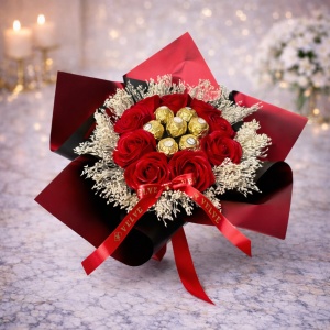 Buchet cadou Delice cu 7 praline Ferrero Rocher, 9 trandafiri de sapun si broom natural criogenat