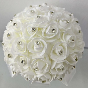 Buchet mireasa elegant Royal Pearl cu trandafiri, perle si cristale - Img 5