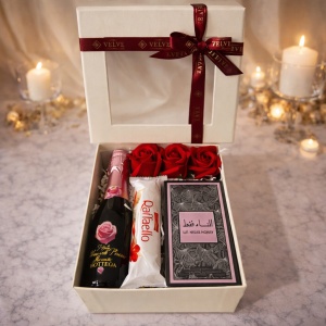 Cadou cu stil pentru femei, Spring Aromas, cu parfum arabesc Ahlaam Lil Nisae Faqat 100ml, trandafiri de sapun, spumant Bottega Petalo Vino dell' Amore Moscato 200ml si praline Raffaello 40gr, in cutie cu fundita, Rosu - Img 2