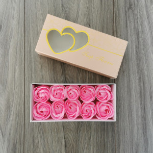 Cutie cadou 2Hearts cu 10 trandafiri de sapun, roz