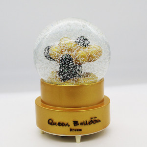 Glob muzical Queen Balloon Dream auriu, cu decor baloane si cadouri5
