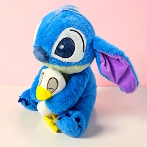 Jucarie de plus Stitch cu ratusca in brate, 25 cm, albastru - Img 4