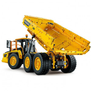 LEGO Technic: 6x6 Volvo Articulated Hauler 42114, 11 ani+, 2193 piese