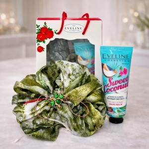 Pachet March, esarfa satinata, brosa trifoi cu patru foi, crema de maini Eveline, Verde