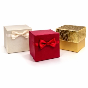 Pachet Martisor 3 seturi premium bratara si brosa libelula, ambalate individual in cutii elegante - Img 3