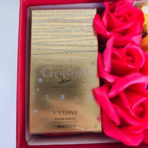 Pachet pentru femei cu parfum Golden Silver 30 ml, ruj mat USHAS, mascara Eveline, Ferrero Rocher si trandafiri de sapun rosii - Img 5