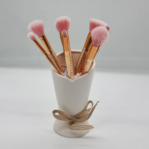 Pachet suport ceramic Bow, alb, cu set pensule incluse