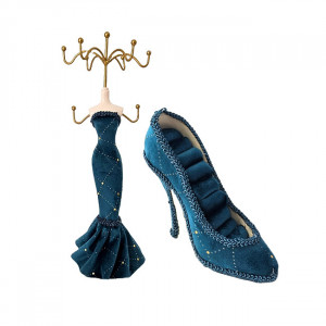 Pachet cadou Velvet, cu 9 trandafiri de sapun, in cutie mov de catifea, Blue/Auriu, suport bijuterii in forma de silueta si pantof 1