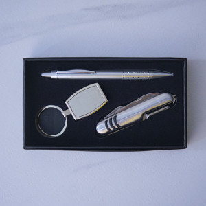 Set cadou pentru barbati, 3 piese, briceag multifunctional, pix si breloc metalic, Argintiu