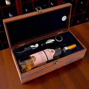 Set caseta eleganta din lemn Special Wine, cu trei accesorii vin si o sticla Bottega, Maro - Img 3