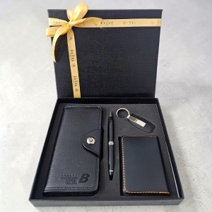 Set pentru barbati Business Kit, cu portofel lung, carnetel, breloc si pix, negru, in cutie eleganta - Img 2