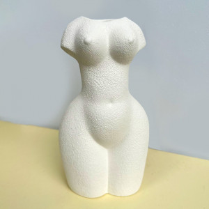 Vaza ceramica Naked, in forma de bust femeie, decoratiune artizanala, alb sidefat