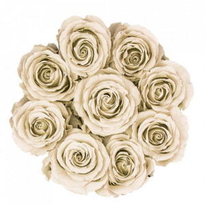 Aranjament floral cu 9 trandafiri de sapun, in cutie neagra rotunda, crem