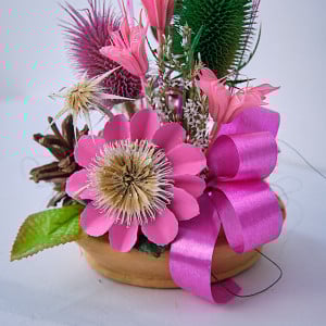 Aranjament floral in ghiveci, din flori uscate, roz, 27cm