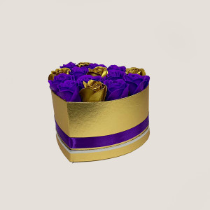 Aranjament floral Miracle Purple cutie inima cu 15 trandafiri sapun - Img 5