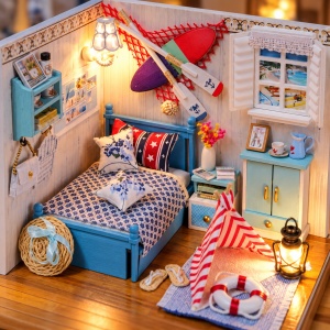 Casuta miniaturala DIY, camera cu tematica marina, mobilier si iluminare LED - Img 2