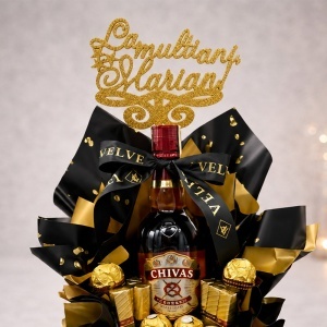 Cosulet Delice pentru barbati, cu topper „La Multi Ani, Marian!”, Chivas Regal 12 YO 500 ml, 9 praline Ferrero Rocher si 12 ciocolatele Merci - Img 3