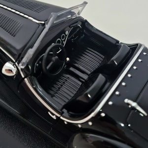 Macheta auto masina vintage Wanderer W25K Roadster 1936, model colectie 1:32 cu vitrina, negru - Img 6