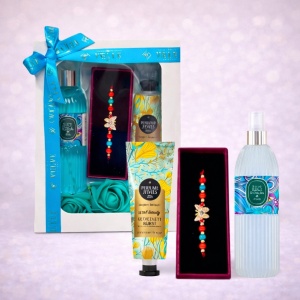 Pachet Beauty, apa de colonie 150ml Eyup Sabri-Tuncer, crema de maini si de corp 50ml Eyup Sabri-Tuncer, trandafiri din sapun, bratara cu snur, in cutie cadou, Albastru