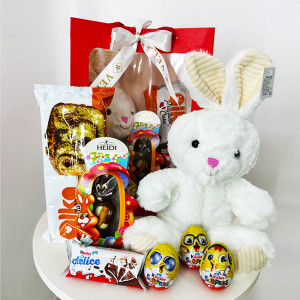 Pachet cadou Paste Bunny Joy cu iepuras de plus alb si dulciuri Kinder - Img 3