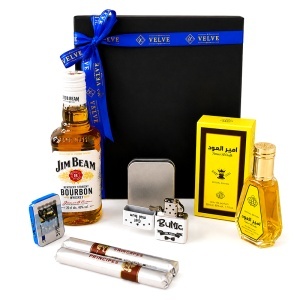 Pachet Gentleman Grandpa pentru "Cel mai bun Bunic", cu whiskey Jim Beam, parfum Ameer Al Oudh, bricheta personalizata si trabucuri Principes - Img 2