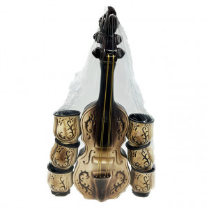 Pachet Minibar sinfonia pentru bautura traditionala, cu plosca in forma de vioara, 6 pahare din ceramica si Grappa Bottega Fume