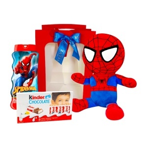Pachet pentru copii cu jucarie de plus Spiderman, Kinder Chocolate si gel de dus, in punga cadou