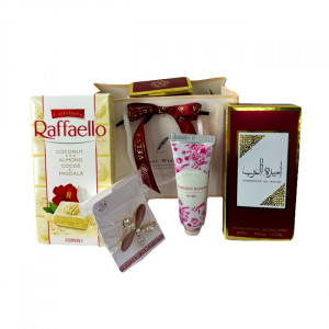 Cadou cu stil pentru femei, Spring Aromas, cu parfum arabesc Ameerat al Arab de la Asdaaf, brosa martisor, crema de maini Garden Roses by Vivian Gray si ciocolata alba Raffaello New Edition, in punga cu fundita, Rosu Bordo 3