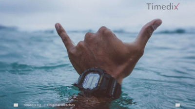 With a watch by the sea – water-resistant watches