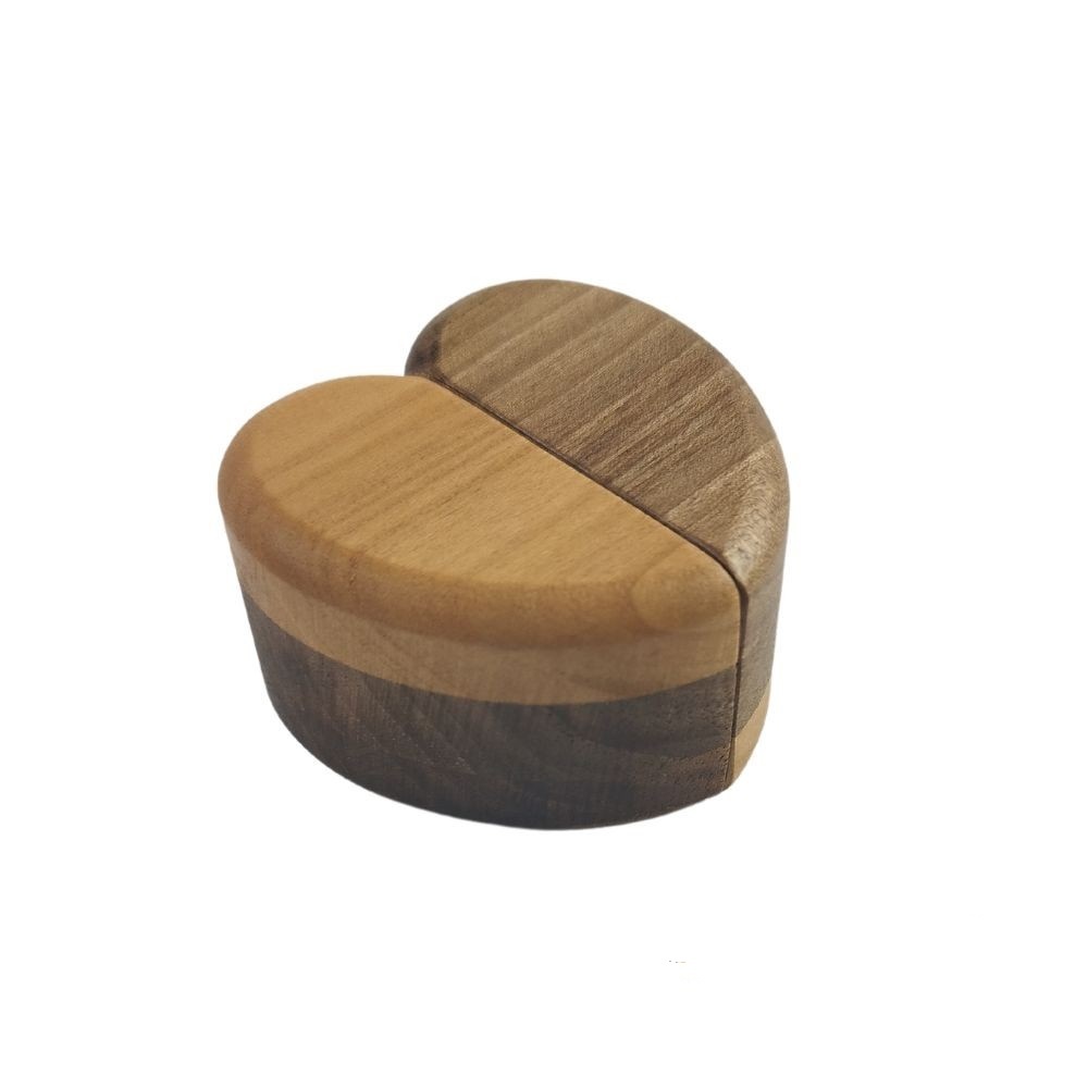Exquisite Wooden Heart-Shaped Ring Box