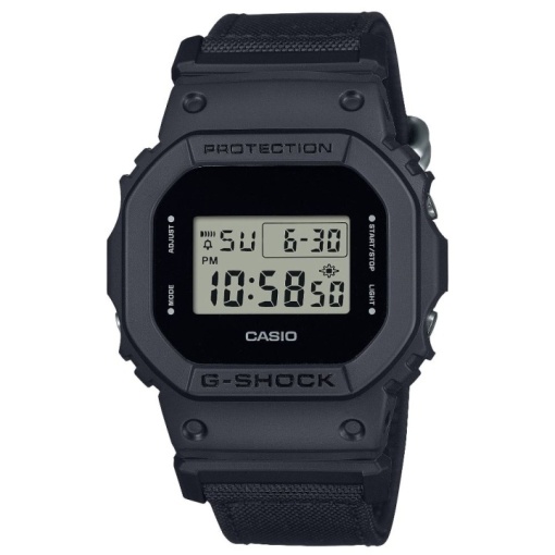 Мъжки часовник CASIO G-SHOCK - DW-5600UBB-1ER