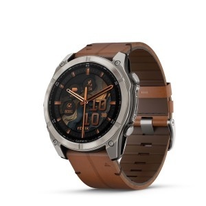 GARMIN FĒNIX® 8 - 51 мм, AMOLED, Sapphire - Titanium с Chestnut кожена каишка